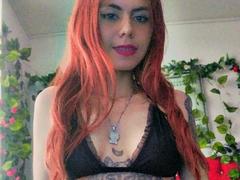 DayaaNat - female with black hair and  small tits webcam at xLoveCam