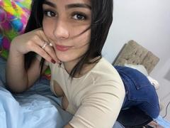 DayanaWatson - female with black hair and  small tits webcam at xLoveCam