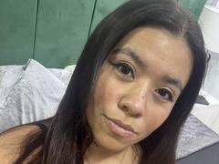 DayannaMora - female with brown hair and  big tits webcam at xLoveCam