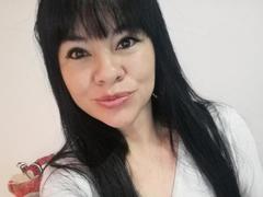 DayanaRobinson - female with black hair webcam at LiveJasmin