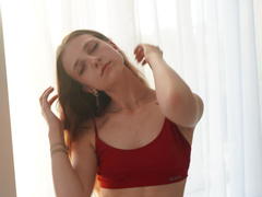 DeandreaLowrance - female with red hair webcam at xLoveCam