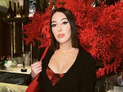 DeannDelcamp - female with black hair webcam at xLoveCam