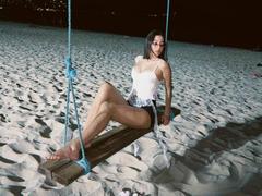 DeannDelcamp - female with black hair webcam at xLoveCam