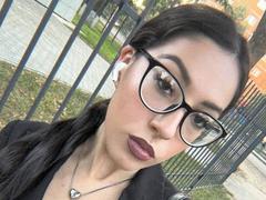 DeannDelcamp - female with black hair webcam at xLoveCam