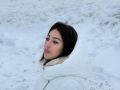 DeannDelcamp - female with black hair webcam at xLoveCam