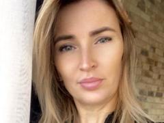 DebraMature - female webcam at xLoveCam