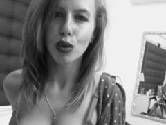 DedeSibel - blond female with  big tits webcam at xLoveCam
