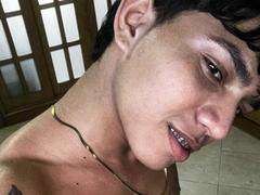 DeividConnor - male webcam at xLoveCam