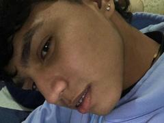 DeividConnor - male webcam at xLoveCam