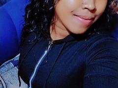 Delancie - female webcam at xLoveCam