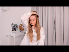 DeliaRodrick - blond female webcam at xLoveCam