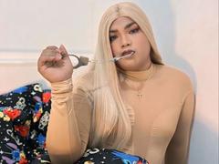 DeliciousAica - shemale webcam at xLoveCam