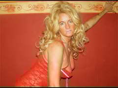 Deluxechantal-hot - blond female with  big tits webcam at xLoveCam