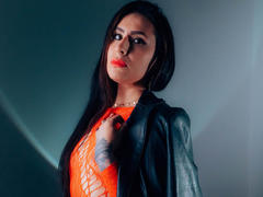 DemiMistral - female with brown hair webcam at xLoveCam