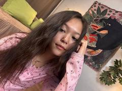 DeniseStringari - female with black hair webcam at xLoveCam