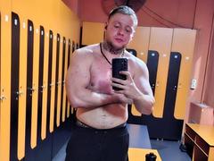 DennisWinter - male webcam at ImLive