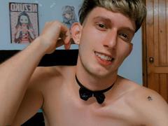 DennyHotX - male webcam at xLoveCam