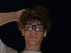 Denrich - male webcam at xLoveCam