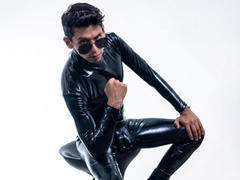 DereckMonroe - male webcam at xLoveCam