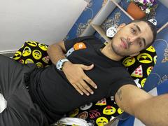 DereckStorm - male webcam at xLoveCam