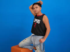 DerickLoganMan from xLoveCam