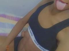 desirehunter - female with black hair and  big tits webcam at ImLive