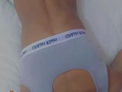 desirehunter - female with black hair and  big tits webcam at ImLive