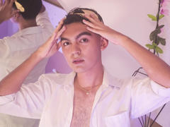 DeusBeauty from xLoveCam