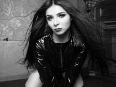 DevashaX - female with black hair webcam at ImLive