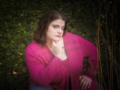 BusenwunderDolly - female with brown hair and  big tits webcam at LiveJasmin