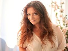 AliceXPerfect - female with red hair webcam at xLoveCam