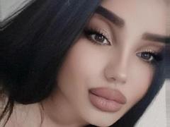 DiEmmie - female with brown hair and  small tits webcam at xLoveCam