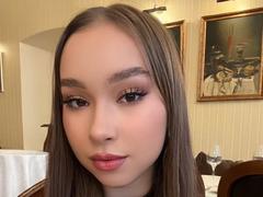 DiaHalaby - female with brown hair webcam at xLoveCam