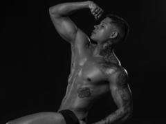 DiagoRockfield - male webcam at xLoveCam