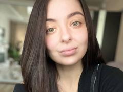 DiamondEyesss - female with black hair and  small tits webcam at xLoveCam