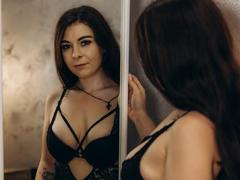 DiamondStar69 from xLoveCam