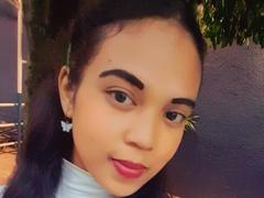 Diana69g from xLoveCam