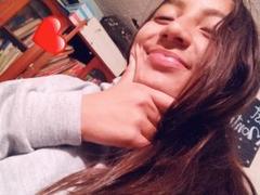 DianaFernandez - female with brown hair webcam at xLoveCam