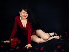 DianaLane - female with black hair and  big tits webcam at xLoveCam