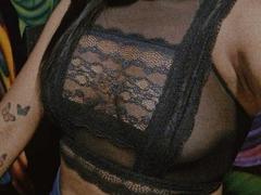 DianaRein - female with brown hair webcam at xLoveCam