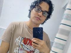 Diane69 - shemale with black hair webcam at xLoveCam