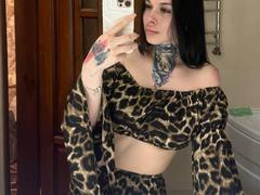 DianePardall - female webcam at xLoveCam