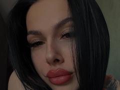 DianePardall - female webcam at xLoveCam