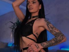 DidiDancer - female with black hair and  small tits webcam at xLoveCam