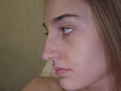 DiedraBloschichak - female with black hair and  big tits webcam at xLoveCam