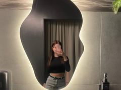 DignaMews - female with brown hair webcam at xLoveCam