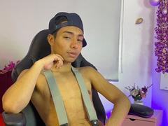 DiiGiacomo from xLoveCam