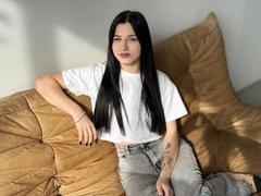 Dindinlir-hot - female with brown hair webcam at xLoveCam