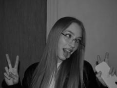 DionHolster - blond female webcam at xLoveCam