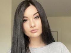 Dionisia - female with brown hair and  small tits webcam at xLoveCam